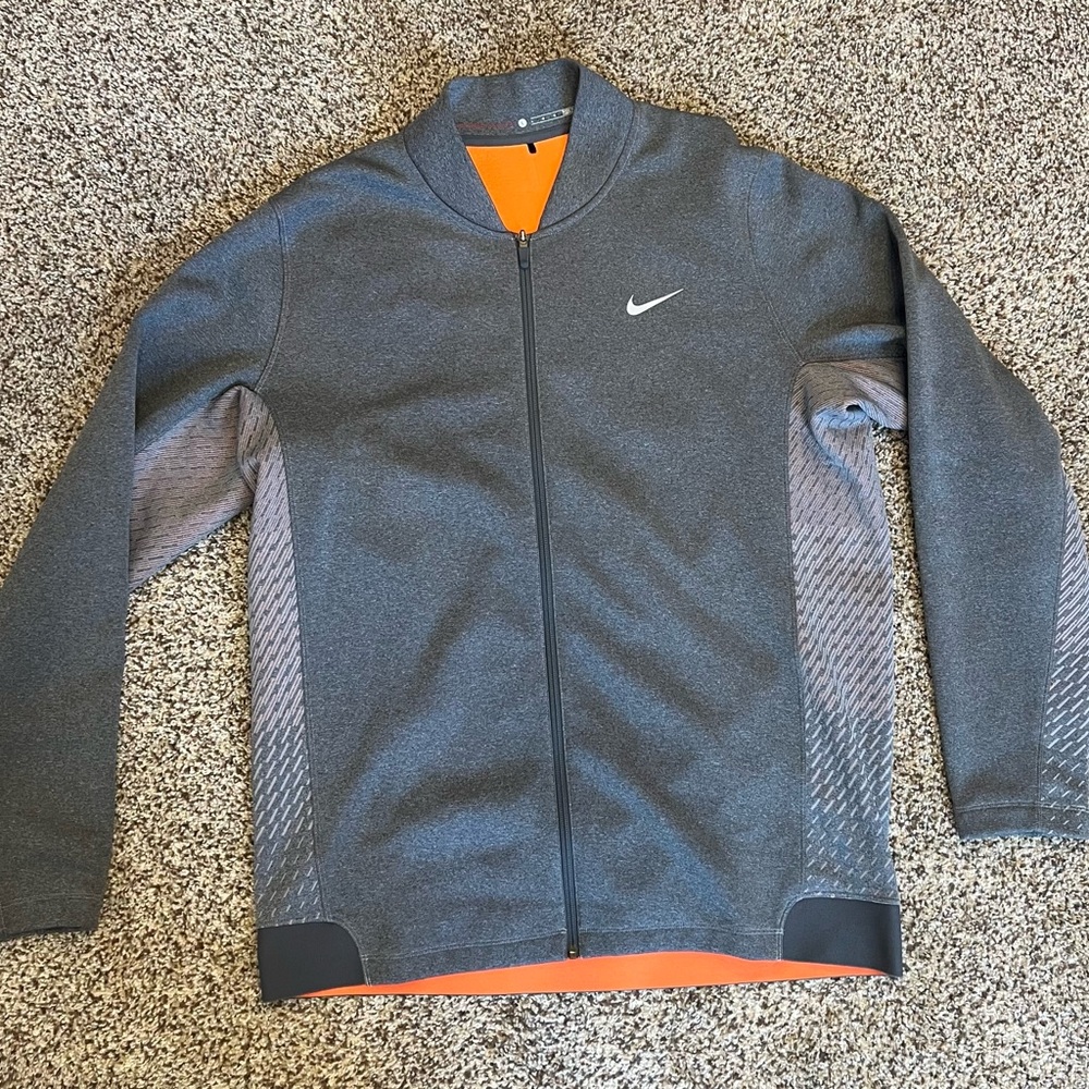 Nike Golf Tiger Woods TW Grey Full Zip Men’s Large Awesome condition.